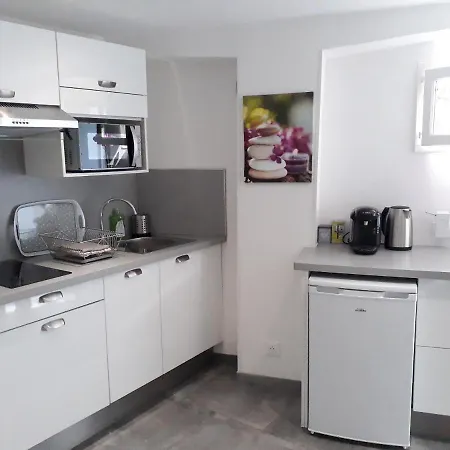 Holiday home Renove Avec Terrasse St Raphael